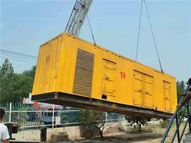 黎安镇300KW柴油发电机组油耗是多少?